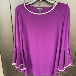 Women’s Prelude, size large top, NWT